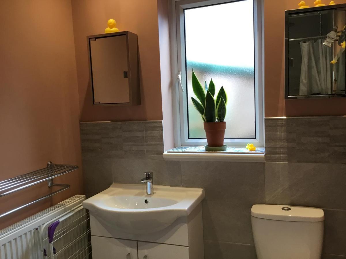 Strawberry Fields Apartment *